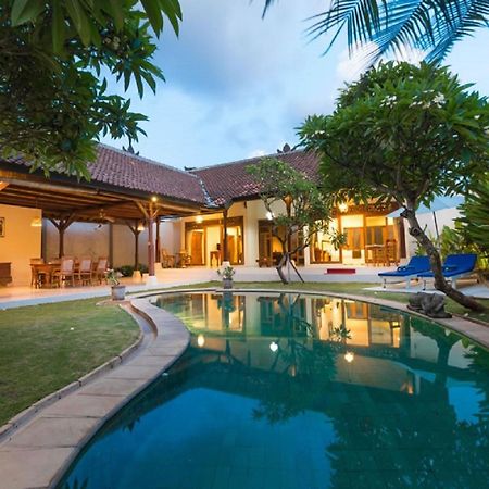 Bali Royal Heritage Villa Σεμινιάκ Εξωτερικό φωτογραφία